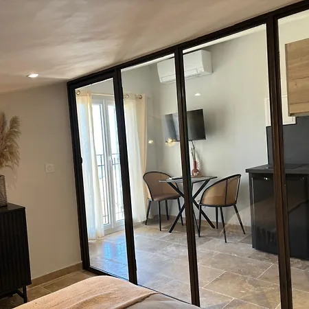 La Pablita, Vieil Antibes, Remparts Apartment