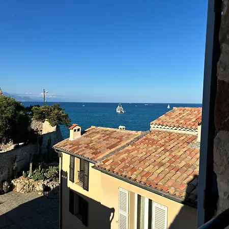 La Pablita, Vieil Antibes, Remparts *