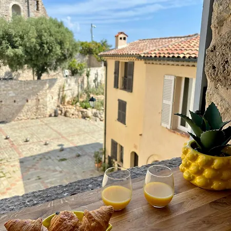 La Pablita, Vieil Antibes, Remparts Antibes