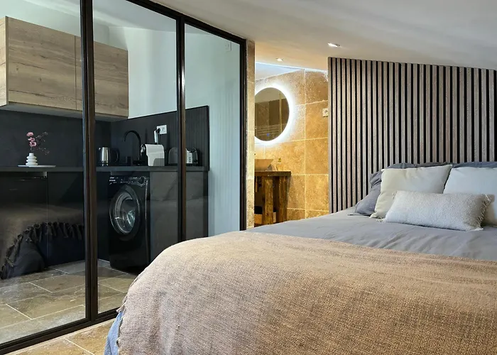 La Pablita By Evasion Riviera, Vieil Antibes, Remparts Apartment *