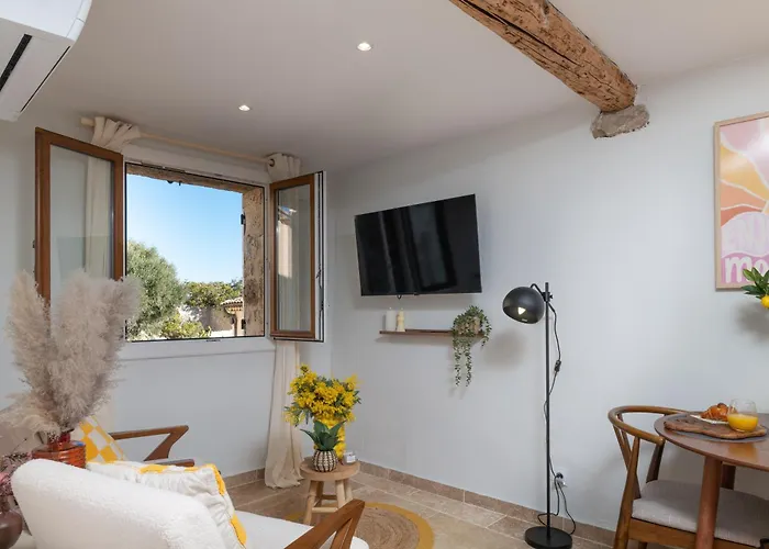 Appartement La Pablita By Evasion Riviera, Vieil Antibes, Remparts