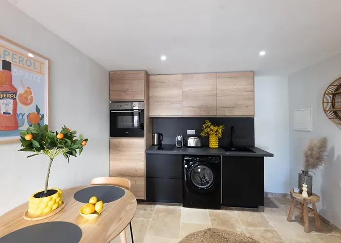 La Pablita By Evasion Riviera, Vieil Antibes, Remparts Appartement *