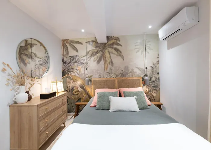 Appartement La Pablita By Evasion Riviera, Vieil Antibes, Remparts *